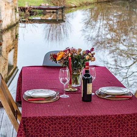 Chambre Coton Au Moulin De Gateau Saint-Pierre-les-Etieux Εξωτερικό φωτογραφία