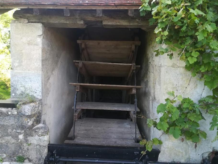 Chambre Coton Au Moulin De Gateau Saint-Pierre-les-Etieux Εξωτερικό φωτογραφία